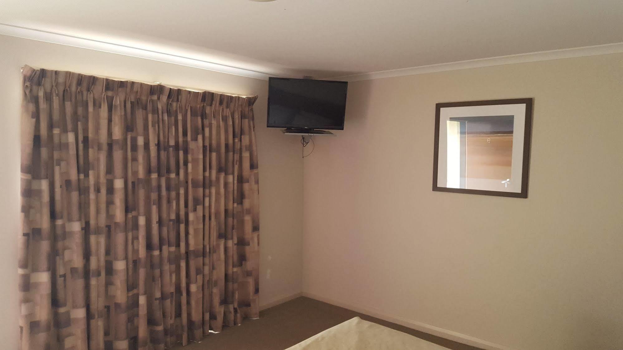 غريفيث Coro Club Motel المظهر الخارجي الصورة
